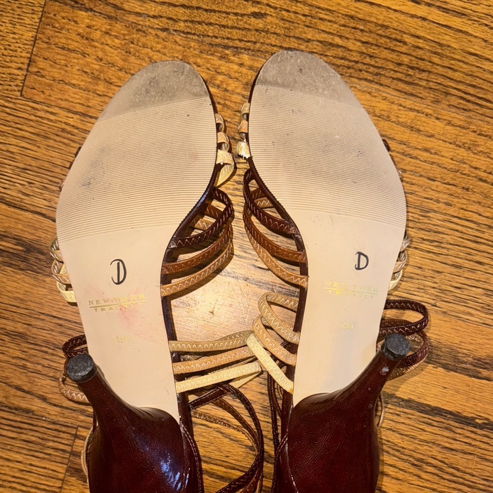 New York Transit Brown and Tan Strappy Heels Size 8.5 - Picture 6 of 7